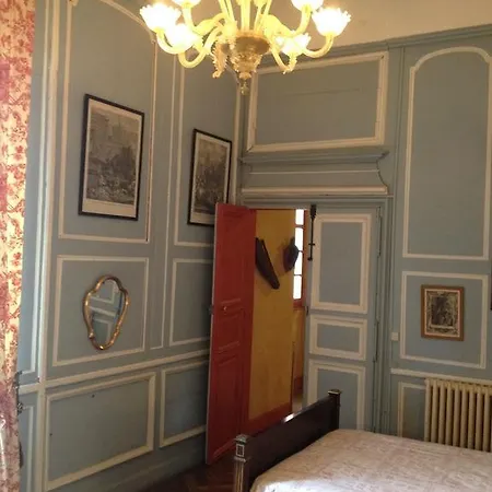 Chateau De La Chassaigne *